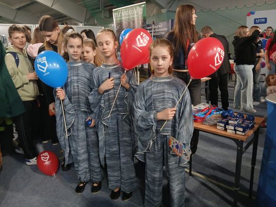 Zamość: Szkoły prezentują swoje oferty. To największe targi edukacyjne [ZDJĘCIA]