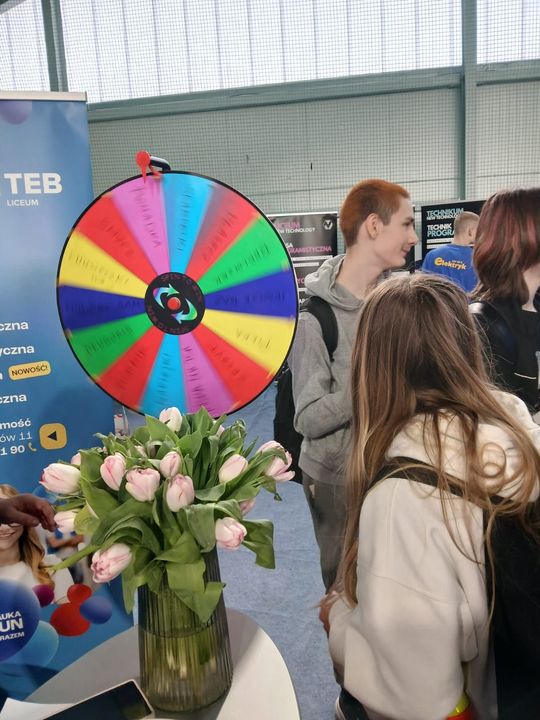 Zamość: Szkoły prezentują swoje oferty. To największe targi edukacyjne [ZDJĘCIA]