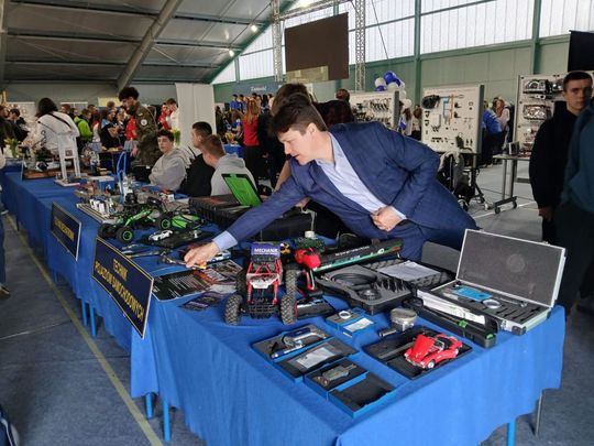 Zamość: Szkoły prezentują swoje oferty. To największe targi edukacyjne [ZDJĘCIA]