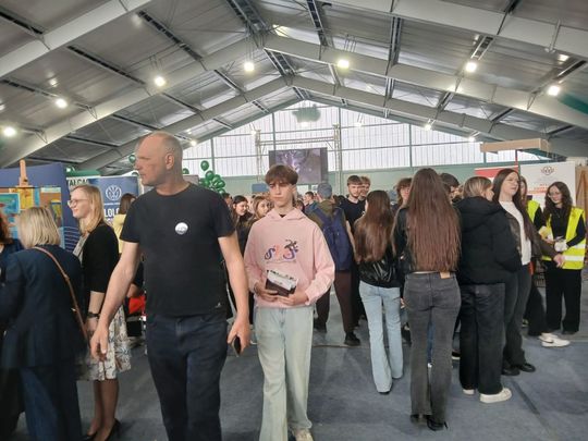 Zamość: Szkoły prezentują swoje oferty. To największe targi edukacyjne [ZDJĘCIA]