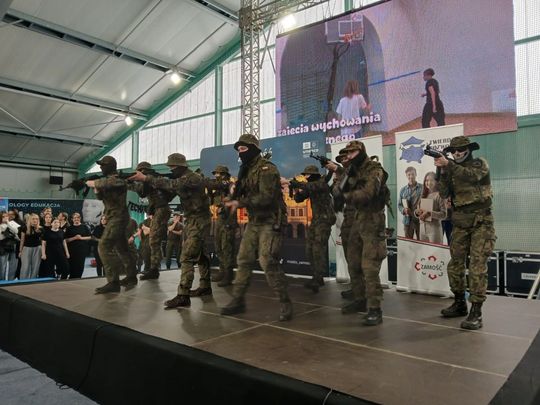 Zamość: Szkoły prezentują swoje oferty. To największe targi edukacyjne [ZDJĘCIA]