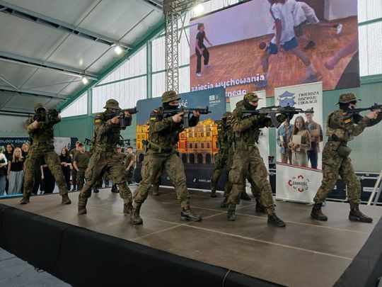 Zamość: Szkoły prezentują swoje oferty. To największe targi edukacyjne [ZDJĘCIA]