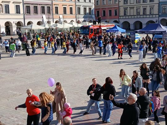 Rejestracja dawców szpiku na Rynku Wielkim w Zamościu - galeria zdjęć