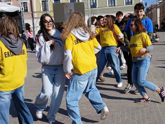 Rejestracja dawców szpiku na Rynku Wielkim w Zamościu - galeria zdjęć