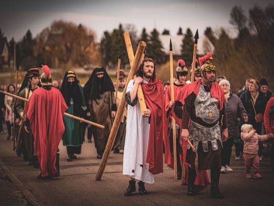 Poruszające sceny Męki Pańskiej w Telatynie [ZDJĘCIA]