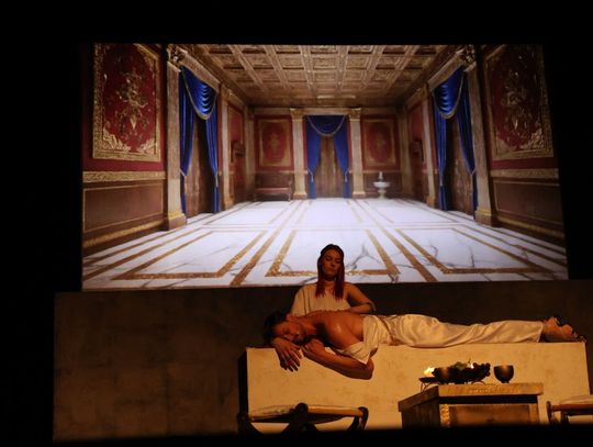 Quo vadis człowieku. Spektakl w reżyserii Marii Kozyry na deskach TDK [ZDJĘCIA]