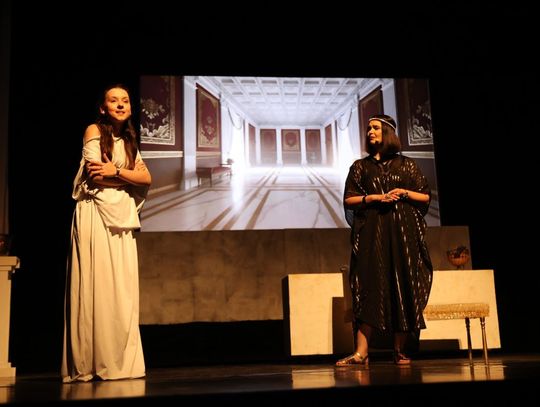 Quo vadis człowieku. Spektakl w reżyserii Marii Kozyry na deskach TDK [ZDJĘCIA]