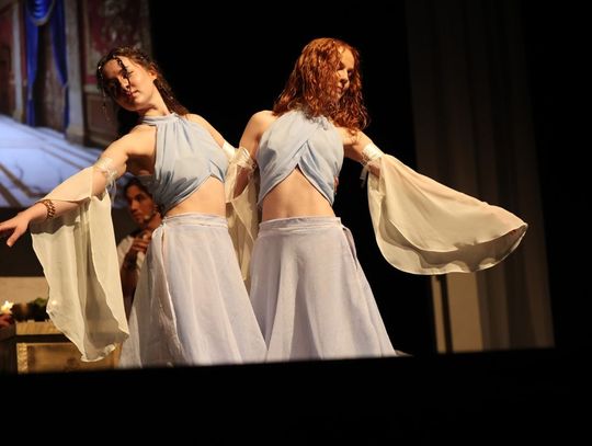 Quo vadis człowieku. Spektakl w reżyserii Marii Kozyry na deskach TDK [ZDJĘCIA]