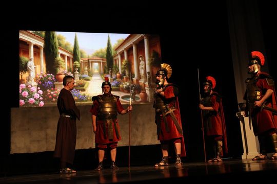 Quo vadis człowieku. Spektakl w reżyserii Marii Kozyry na deskach TDK [ZDJĘCIA]