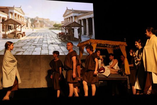 Quo vadis człowieku. Spektakl w reżyserii Marii Kozyry na deskach TDK [ZDJĘCIA]