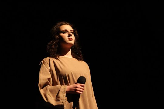 Quo vadis człowieku. Spektakl w reżyserii Marii Kozyry na deskach TDK [ZDJĘCIA]