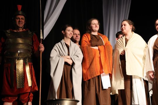 Quo vadis człowieku. Spektakl w reżyserii Marii Kozyry na deskach TDK [ZDJĘCIA]