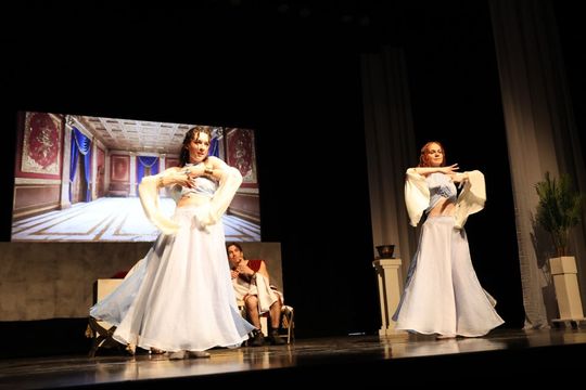 Quo vadis człowieku. Spektakl w reżyserii Marii Kozyry na deskach TDK [ZDJĘCIA]