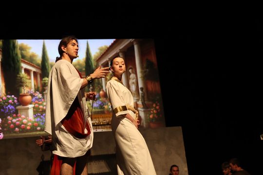 Quo vadis człowieku. Spektakl w reżyserii Marii Kozyry na deskach TDK [ZDJĘCIA]