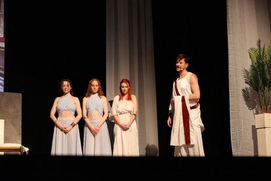 Quo vadis człowieku. Spektakl w reżyserii Marii Kozyry na deskach TDK [ZDJĘCIA]