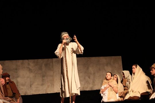 Quo vadis człowieku. Spektakl w reżyserii Marii Kozyry na deskach TDK [ZDJĘCIA]