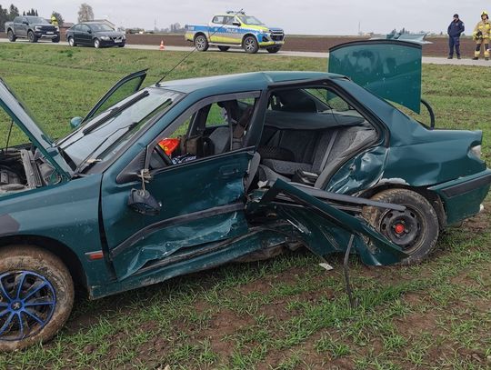Wypadek w gminie Łaszczów. Kierowcy w szpitalu [ZDJĘCIA]