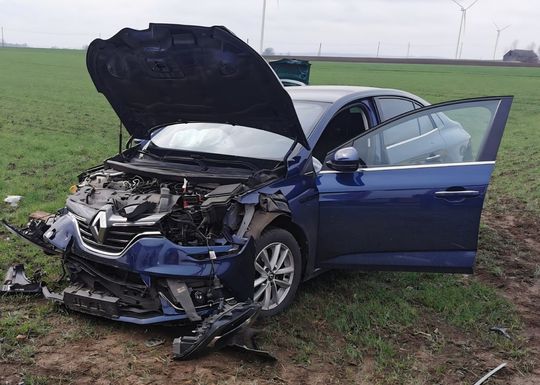 Wypadek w gminie Łaszczów. Kierowcy w szpitalu [ZDJĘCIA]