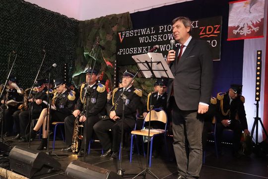  Festiwal Piosenki Wojskowej „Piosenki z wojskowego plecaka” w Zamościu - galeria zdjęć