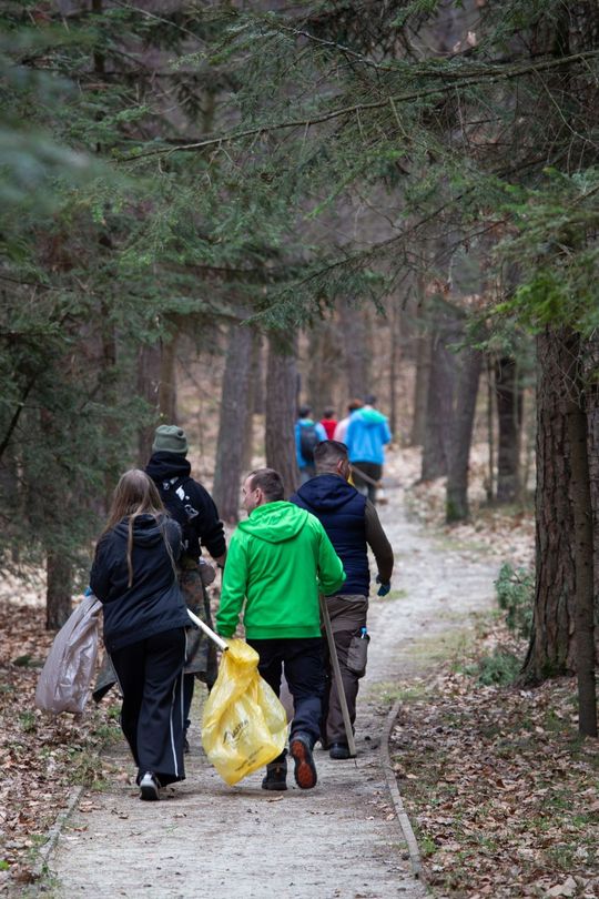 Sprzątali w Bełżcu, Żernikach, Przeorsku i na Siwej Dolinie [ZDJĘCIA]