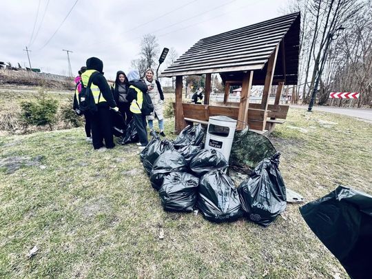Sprzątali w Bełżcu, Żernikach, Przeorsku i na Siwej Dolinie [ZDJĘCIA]
