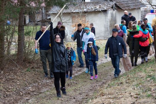 Sprzątali w Bełżcu, Żernikach, Przeorsku i na Siwej Dolinie [ZDJĘCIA]