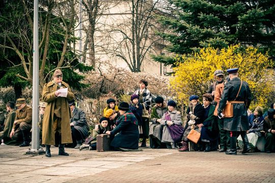 Tomaszów Lubelski: Marsz Pamięci Ofiar Zbrodni Katyńskiej i Zesłańców na Sybir [ZDJĘCIA]