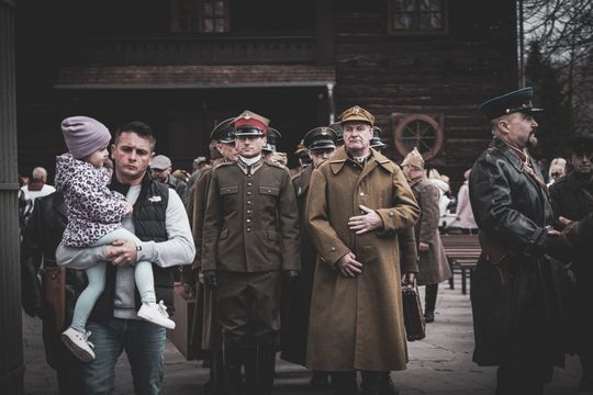 Tomaszów Lubelski: Marsz Pamięci Ofiar Zbrodni Katyńskiej i Zesłańców na Sybir [ZDJĘCIA]