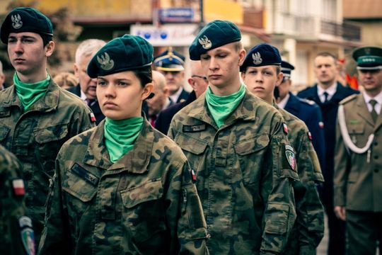 Tomaszów Lubelski: Marsz Pamięci Ofiar Zbrodni Katyńskiej i Zesłańców na Sybir [ZDJĘCIA]