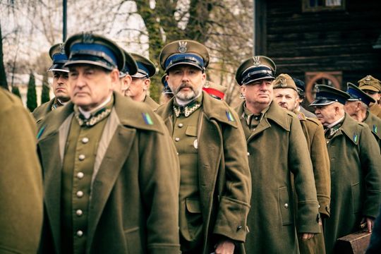 Tomaszów Lubelski: Marsz Pamięci Ofiar Zbrodni Katyńskiej i Zesłańców na Sybir [ZDJĘCIA]