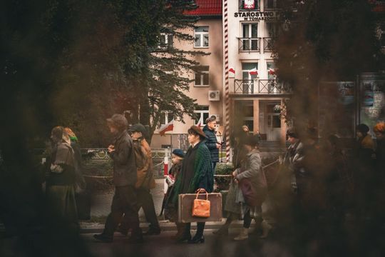 Tomaszów Lubelski: Marsz Pamięci Ofiar Zbrodni Katyńskiej i Zesłańców na Sybir [ZDJĘCIA]