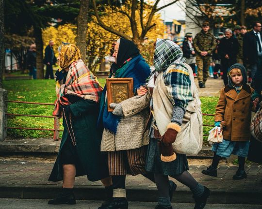 Tomaszów Lubelski: Marsz Pamięci Ofiar Zbrodni Katyńskiej i Zesłańców na Sybir [ZDJĘCIA]