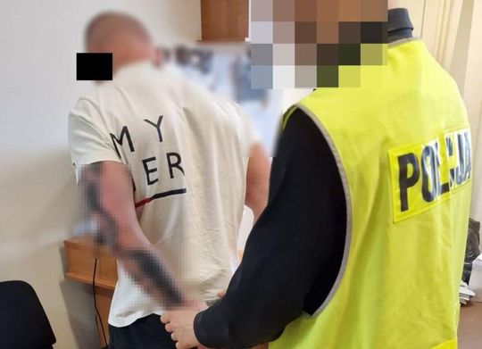 Okradli plebanię w gminie Jarczów. Włamywacze zatrzymani po policyjnym pościgu [ZDJĘCIA]