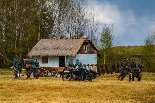 Zamojszczyzna 1943. Rekonstrukcja Bitwy pod Zaborecznem [GALERIA ZDJĘĆ]