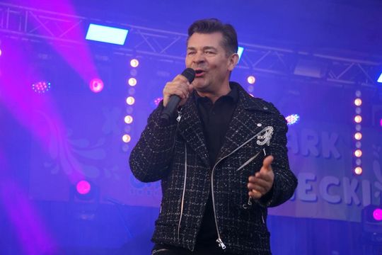 Jarmark Susiecki z koncertem Zenka Martyniuka [ZDJĘCIA]