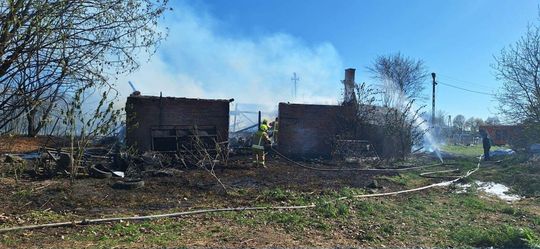 Piekło w Husynnem zaczęło się od wypalania traw [ZDJĘCIA]