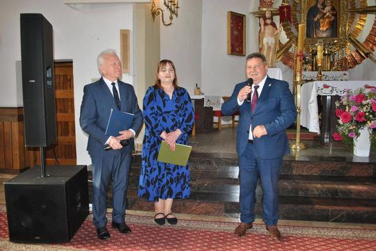 Przegląd Pieśni Maryjnej i Matczynej w Lubyczy Królewskiej [ZDJĘCIA]