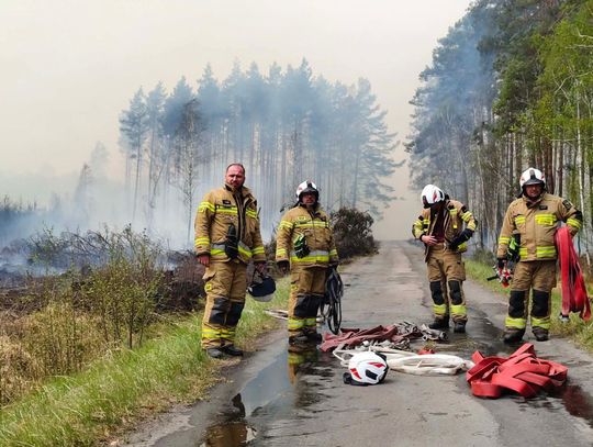 Oto nasi bohaterzy. Kobiety i mężczyźni z OSP, którzy ratowali Puszczę Solską [ZDJĘCIA]