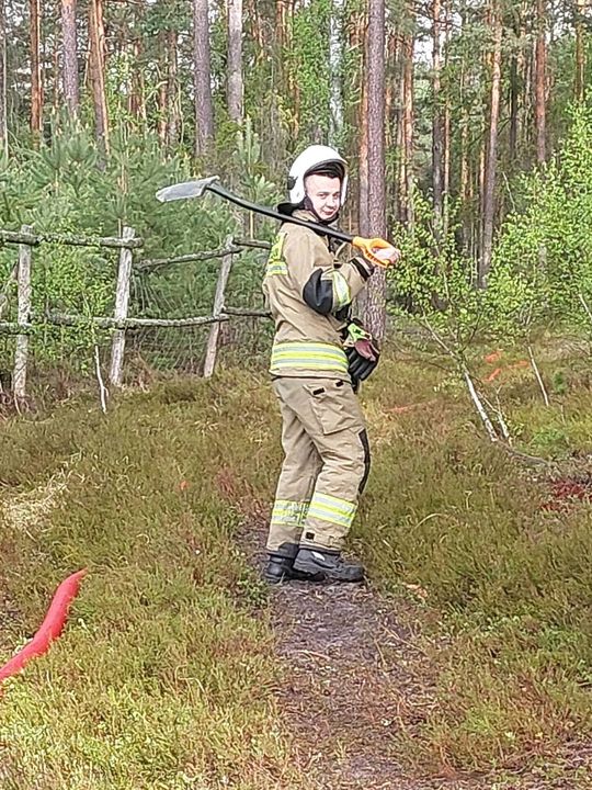 Oto nasi bohaterzy. Kobiety i mężczyźni z OSP, którzy ratowali Puszczę Solską [ZDJĘCIA]