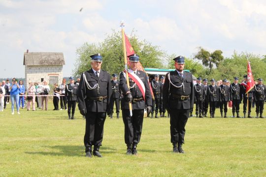 Powiatowy Dzień Strażaka i 100-lecie OSP Szarowola [ZDJĘCIA]