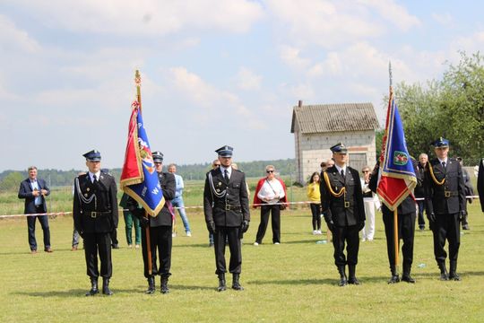 Powiatowy Dzień Strażaka i 100-lecie OSP Szarowola [ZDJĘCIA]