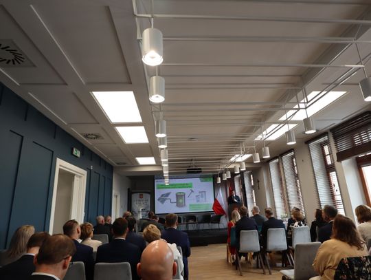 Konferencja inaugurująca projekt - "Rezylientny Hrubieszów - miasto gotowe na wyzwania przyszłości".