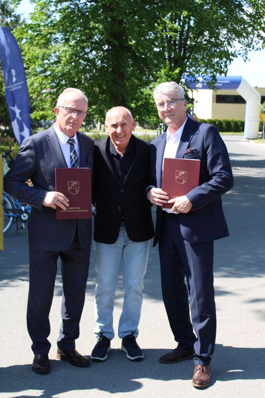 Rowerowe Roztocze. Uroczyste podpisanie umów w Kraśniku [ZDJĘCIA]