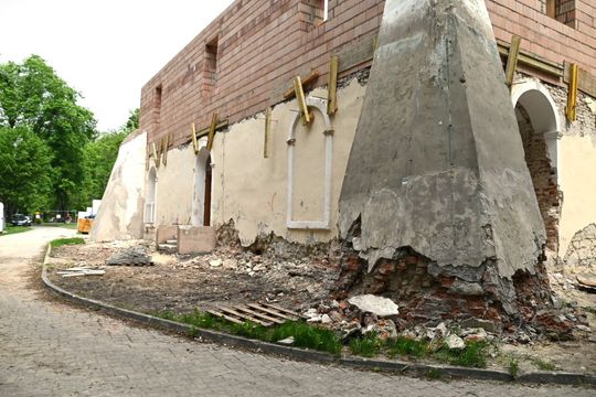 Zobacz postępy prac przy rozbudowie i modernizacji Sanatorium w Krasnobrodzie [ZDJĘCIA]