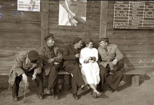 "Ludzie i parowozy. Z historii kolei na Zamojszczyźnie" [GALERIA FOTOGRAFII]