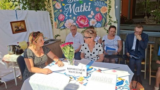 Dzień Matki w Domu Pomocy Społecznej w Tyszowcach [ZDJĘCIA]