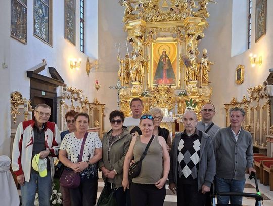 Mieszkańcy DPS-u w Tyszowcach na pielgrzymce w Kodniu [ZDJĘCIA]