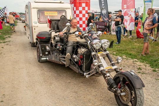 Zamość: Finał Rajdu Koguta na lotnisku w Mokrem - galeria zdjęć