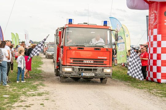 Zamość: Finał Rajdu Koguta na lotnisku w Mokrem - galeria zdjęć