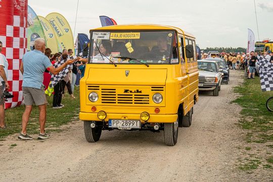 Zamość: Finał Rajdu Koguta na lotnisku w Mokrem - galeria zdjęć